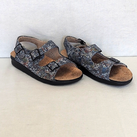 SAS Womens 9.5 Relaxed Heel Strap Sandal Blue Leather Casual Summer Vacation - Picture 4 of 8